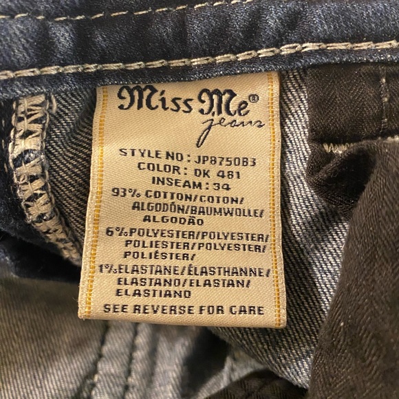 Miss Me	Low Rise 5 Pocket Distressed Signature Boot Jeans - Picture 6 of 9